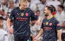 سباق جديد بين برشلونة وباريس على نجم السيتي