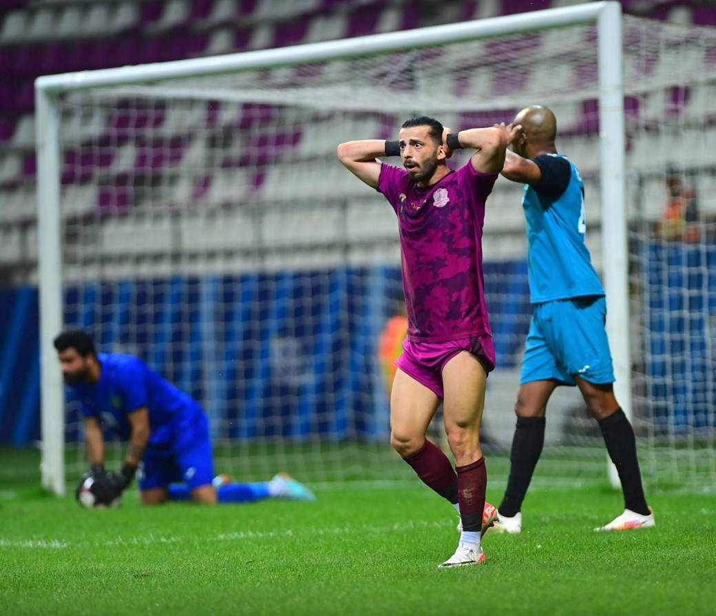 التعادل الايجابي يحسم لقاء المتصدر "الشرطة" و مستضيفه "النفط"