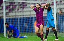 التعادل الايجابي يحسم لقاء المتصدر "الشرطة" و مستضيفه "النفط"