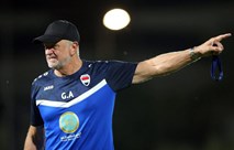 أرنولد يقرّر إقامة مباراة ودية داخلية استعداداً لمواجهة كوريا الجنوبية