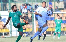 الشرطة يسعى لإستعادة صدارة الدوري.. ومواجهة شرسة بين دهوك ونوروز