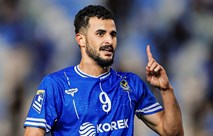 بعد 30 جولة.. أيمن حسين على قمة الهدافين.. وصراع ثنائي الشرطة يشتعل