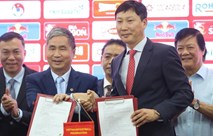 منافس العراق يعلن عن مدربه الجديد