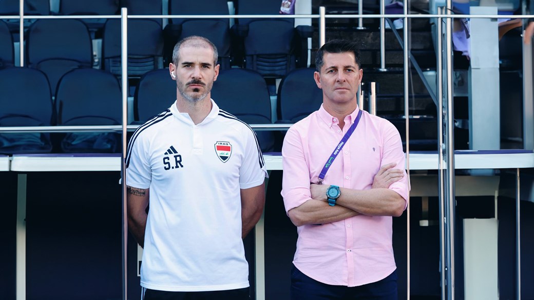 كاساس يطير إلى ماليزيا مع مساعده الاول !