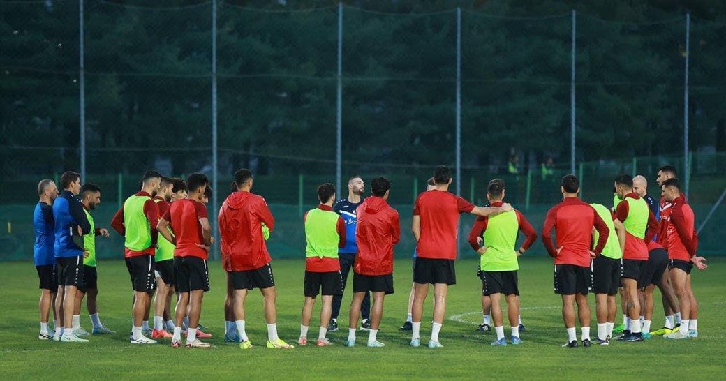 منتخبنا الوطني يواصل تحضيراته للقاء كوريا