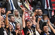 ساوثهامبتون يعود إلى الدوري الإنجليزي الممتاز 