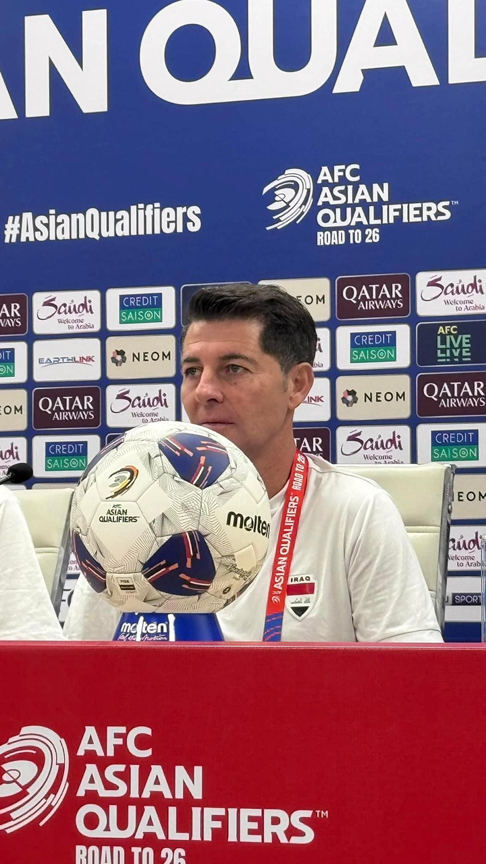 كاساس : جاهزون لمواجهة الاردن ومشاركة جلال لم تحسم حتى اللحظة 