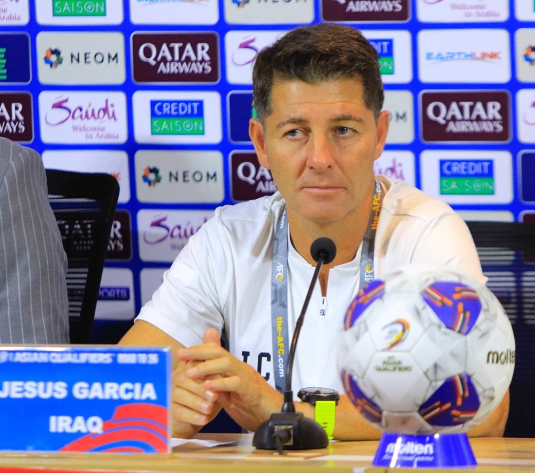 كاساس : مواجهة عمان ستكون صعبة ولاتوجد مشكله في قلب الدفاع.