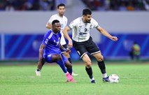 القوة الجوية يفرط في صدارة الدوري بتعادل سلبي أمام الميناء