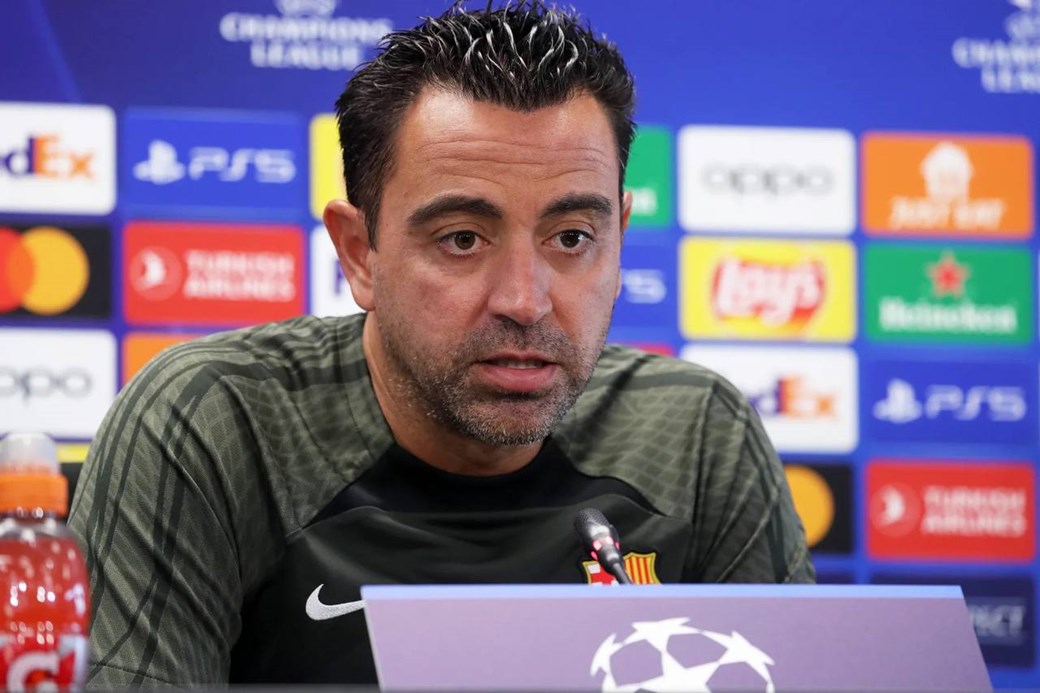 تشافي: الوضع في برشلونة ليس مثل قبل 25 عام