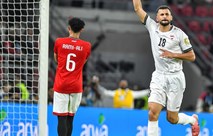 حسين : حاولنا العودة للمباراة لكن لم نتمكن ، وسنعوض امام السعودية