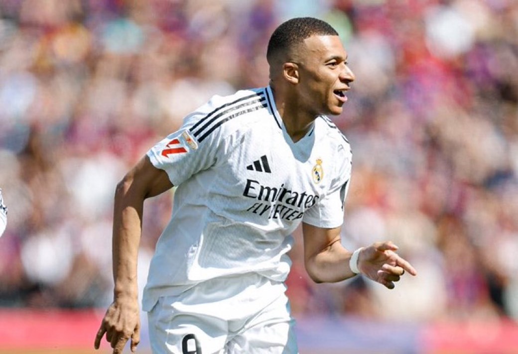 سعيد جدًا في ريال مدريد.. وكأس العالم للأندية هدفنا القادم