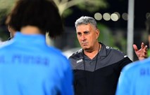 حسن أحمد: الأخطاء التحكيمية كلفتنا نقاط عديدة