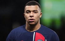 بالفيديو .. مبابي يحسم مستقبله مع سان جيرمان رسمياً