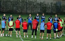 منتخبنا الوطني يباشر تدريباته في البصرة