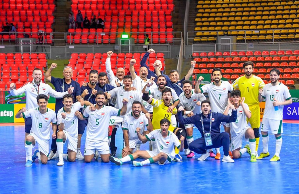 درجال يهنئ منتخب الصالات