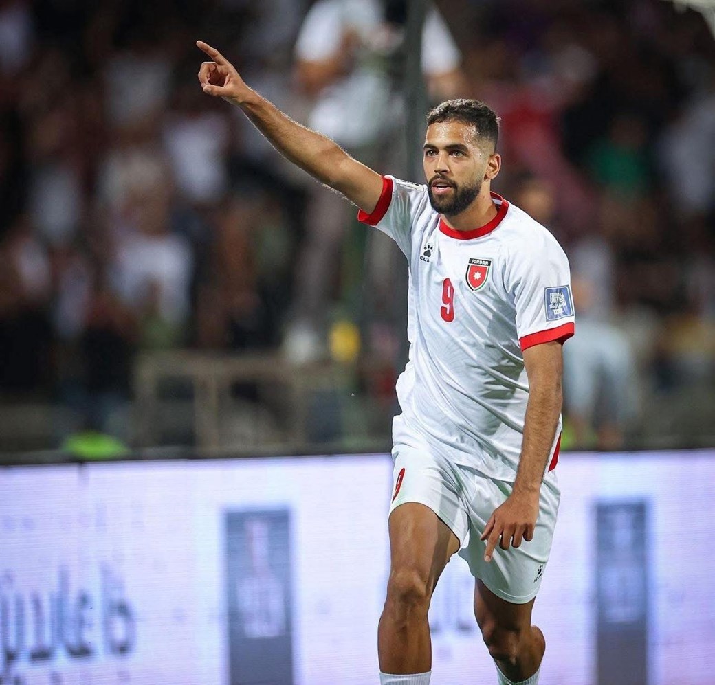 الكرمة ينجح في التعاقد مع مهاجم المنتخب الأردني