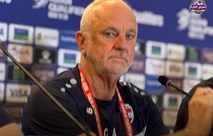 أرنولد: مهمتي قيادة العراق إلى المونديال.. ونتيجة الأردن ليست ودية بالنسبة لي