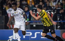 ريال مدريد يكتسح كايرات بخماسية في الجولة الثانية من دوري أبطال أوروبا