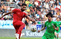 أحمد إبراهيم: الدوري العراقي مختلف هذا الموسم.. والمدرب الأجنبي الأفضل مع المنتخب