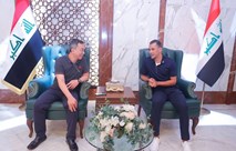 يونس محمود يستقبل رئيس اتحاد الكرة الفيتنامي