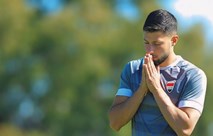 كيفن يعقوب: نهاية كأس آسيا أحزنتني … وهذه آخر اخبار إصابتي