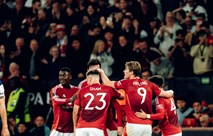 مانشستير يونايتد يجدد فوزه على بلباو ويتأهل الى النهائي