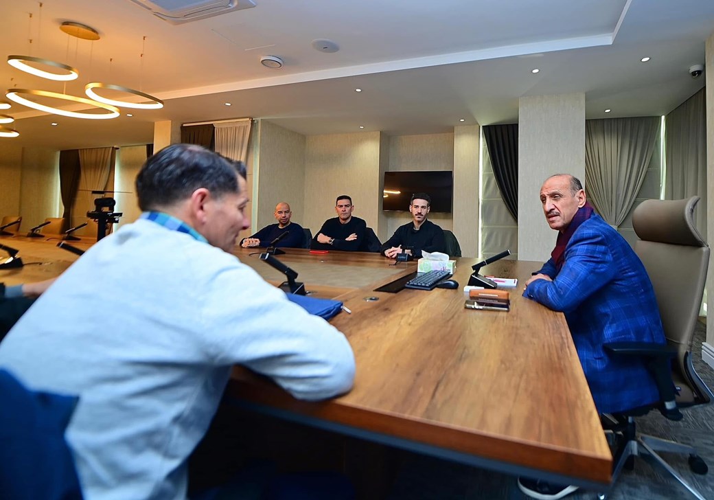 رئيس اتحاد الكرة عدنان درجال يلتقي ب كاساس 