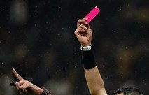 ما هي البطاقة الوردية التي سيتم استخدامها في كوبا أمريكا 2024