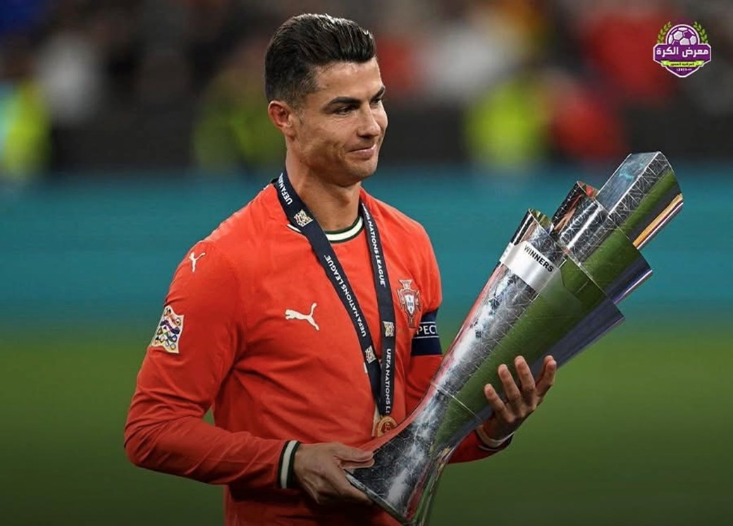 رونالدو يكشف عن معاناته من الإصابة: “كنت مستعدًا لكسر ساقي من أجل المنتخب