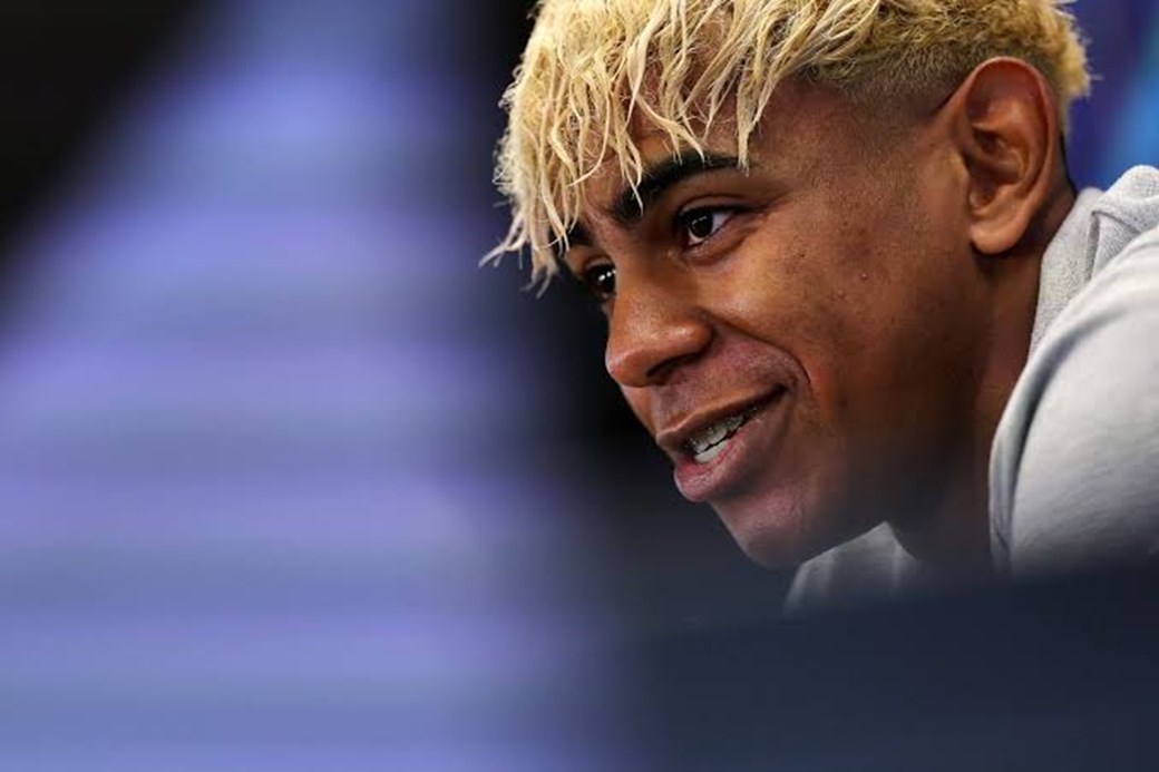 لامين يامال يتصدر قائمة أفضل لاعبي العالم تحت سن الـ20 عامًا