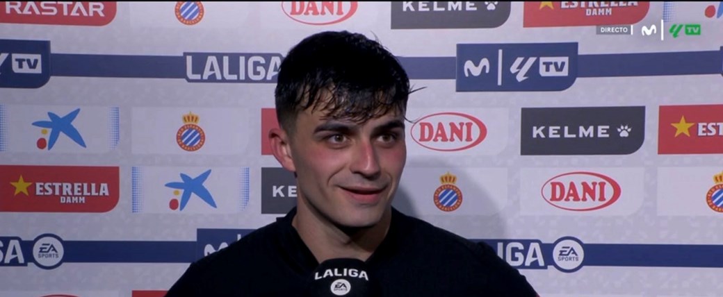 بيدري يشيد باداء زميله في الفريق