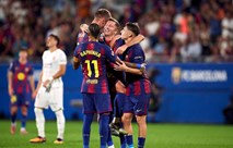 برشلونة يكتسح فالنسيا بسداسية نظيفة في الدوري الإسباني