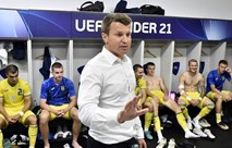 قبل مواجهة العراق.. مدرب أوكرانيا الأولمبي يقرر استدعاء أربع محترفين