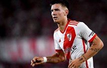 نجم أرجنتيني جديد سيشعل الصراع بين ريال مدريد وبرشلونة