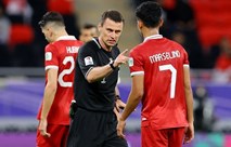 إندونيسيا تطلب حكامًا “غير عرب” لمواجهتي السعودية والعراق في تصفيات كأس العالم