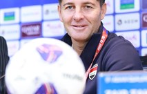 كاساس: فلسطين منتخباً ليس بالسهل وهذه رسالتي للجماهير