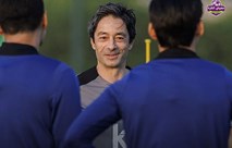 جواو أروسو مساعد مدرب كوريا الجنوبية: العراق قدم بداية قوية.. والطرد غيّر مجرى اللقاء