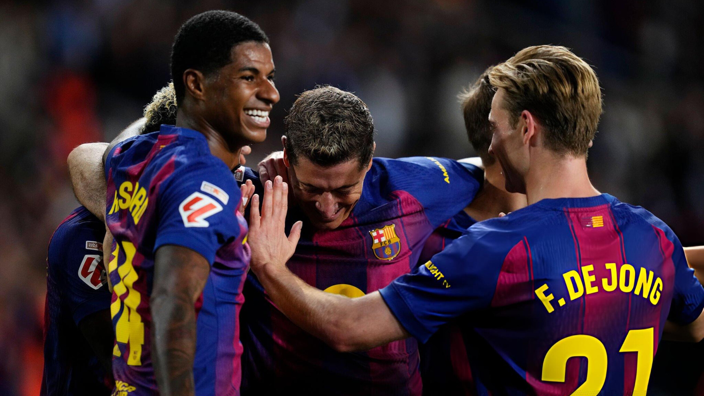 برشلونة يقلب تأخره أمام ريال سوسيداد ويحلق في صدارة الليغا