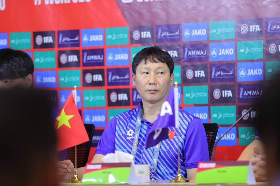 هل يتسبب العراق في كابوس جديد لمدرب فيتنام