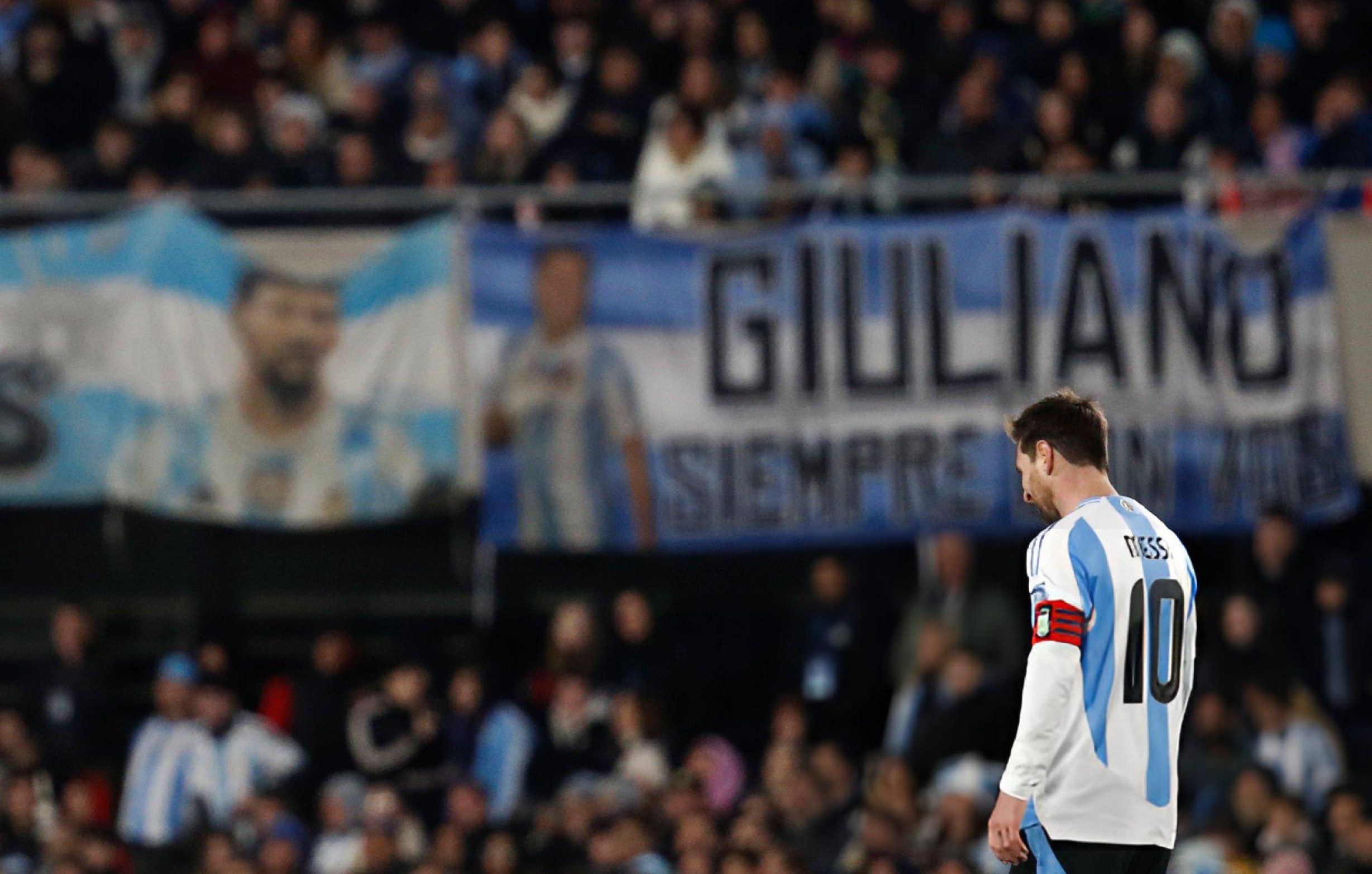 ميسي يقود الأرجنتين للفوز على فنزويلا ويصرّح: "لا أعتقد أنني سألعب في كأس العالم القادم"