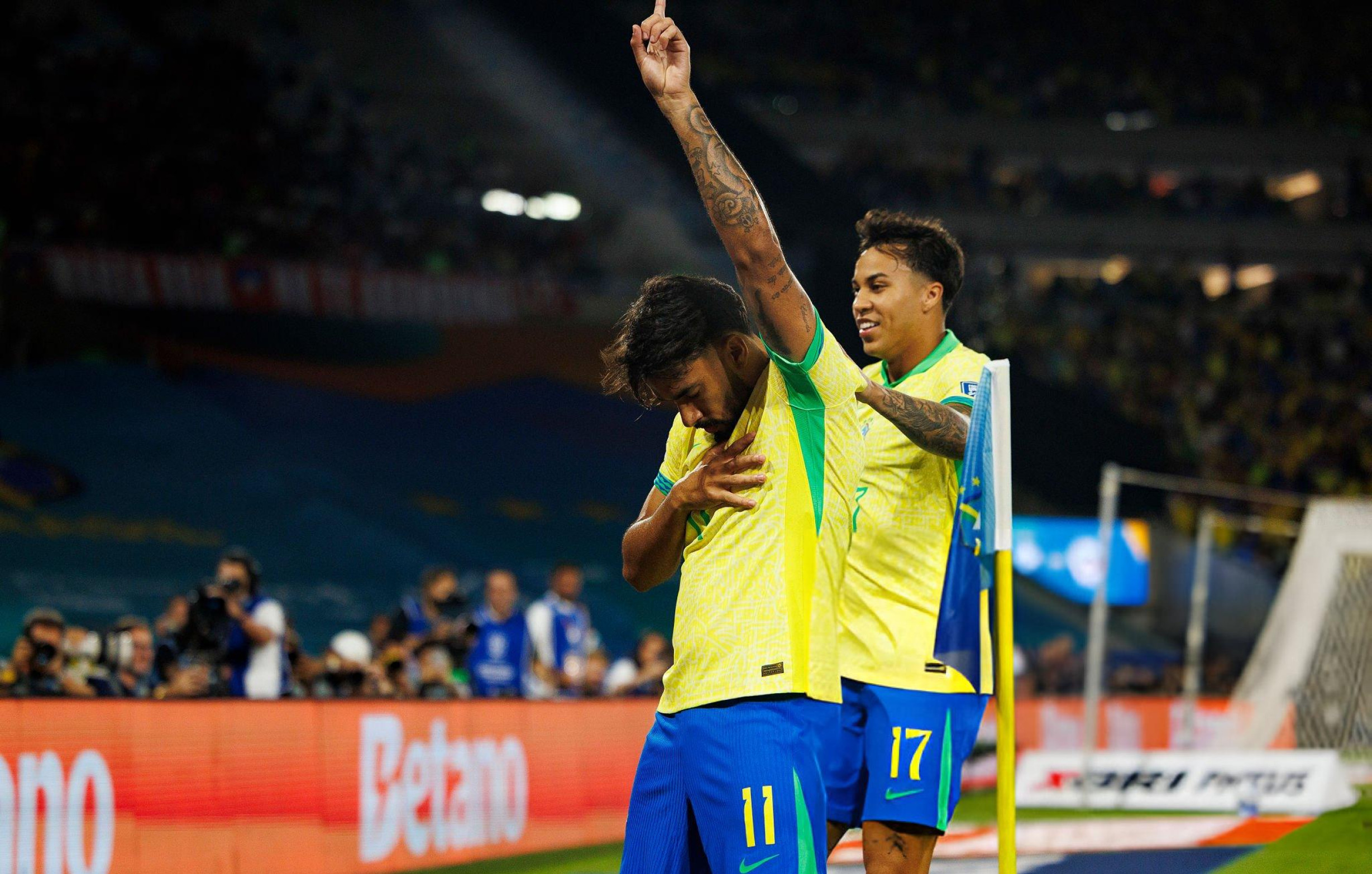 البرازيل تضرب تشيلي بثلاثية نظيفة في تصفيات كأس العالم 2026