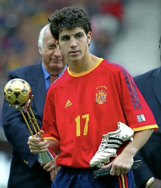  كيف تم اختيار ميسي للارجنتين: اتركه على السرعة العادية!