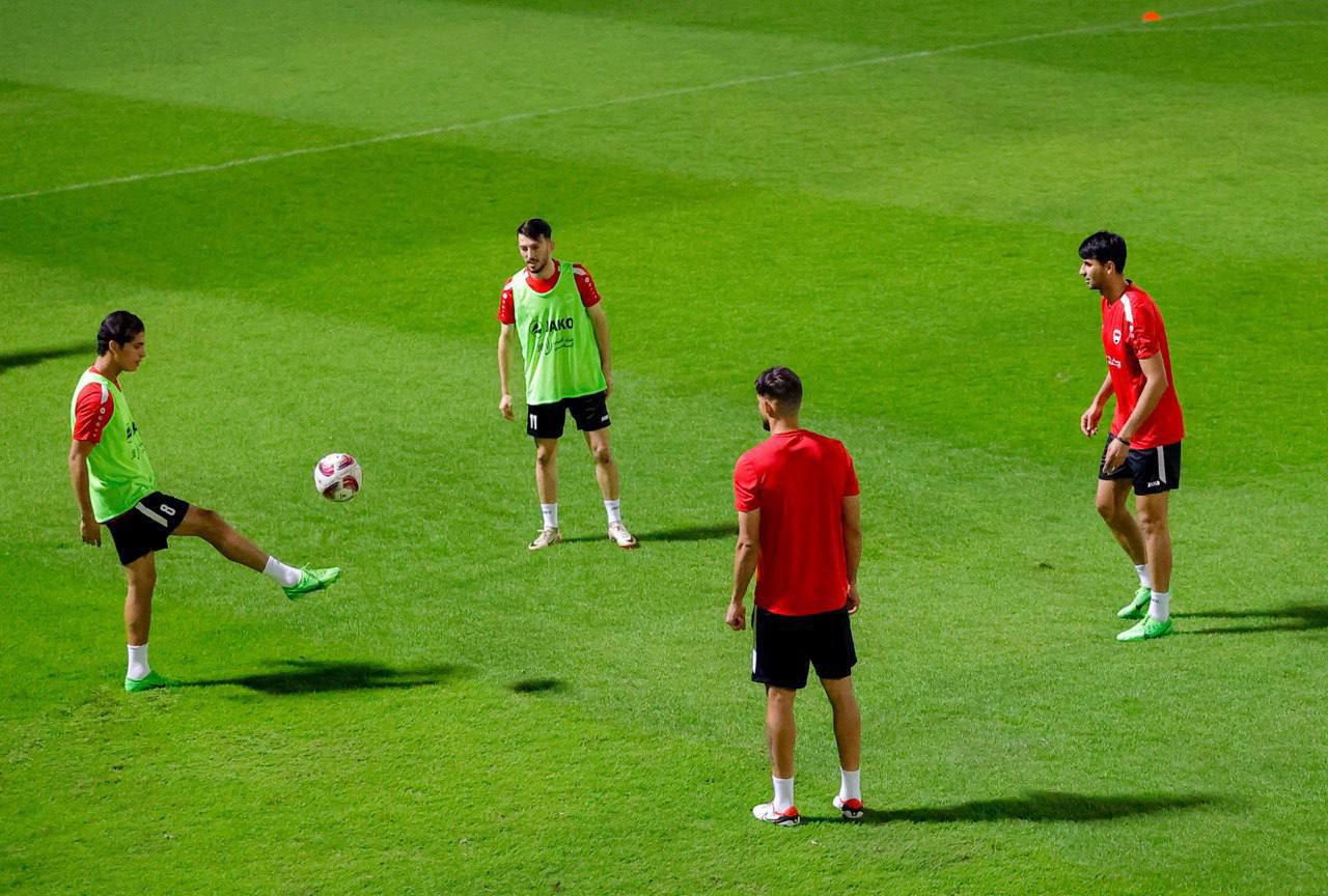 المنتخب الوطني يكثف تدريباته قبل مواجهة إندونيسيا 
