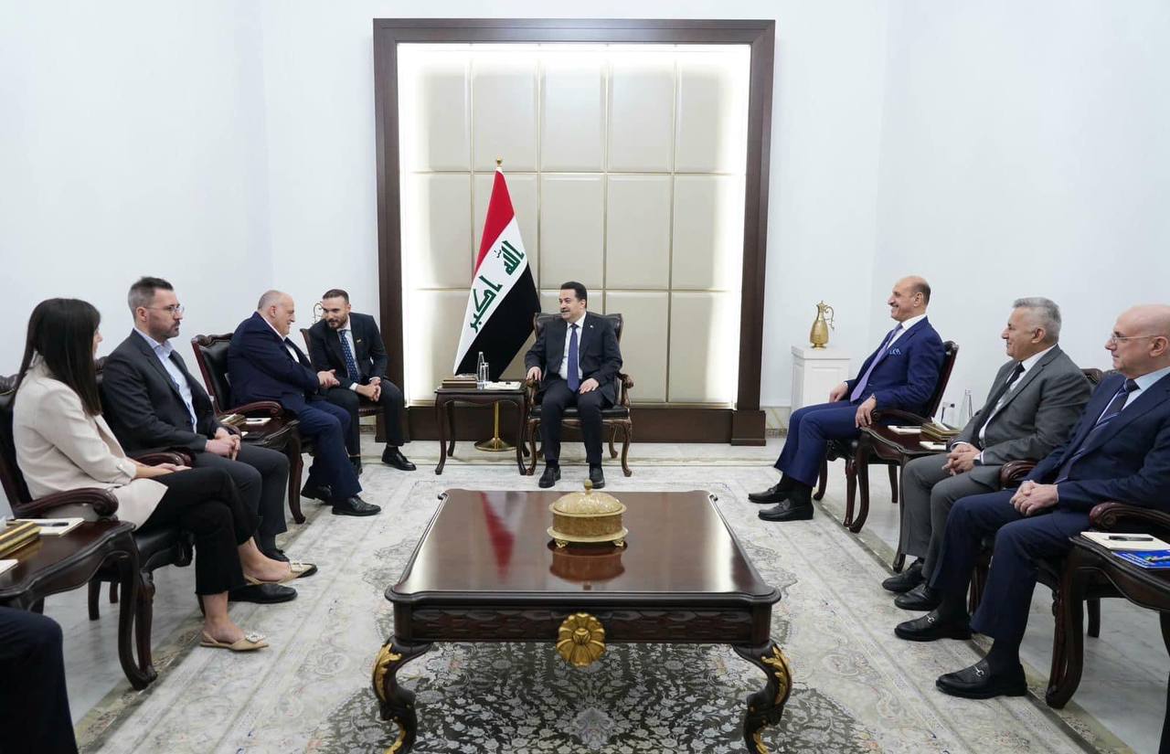 رئيس مجلس الوزراء يستقبل رئيس اتحاد الكرة وتيباس