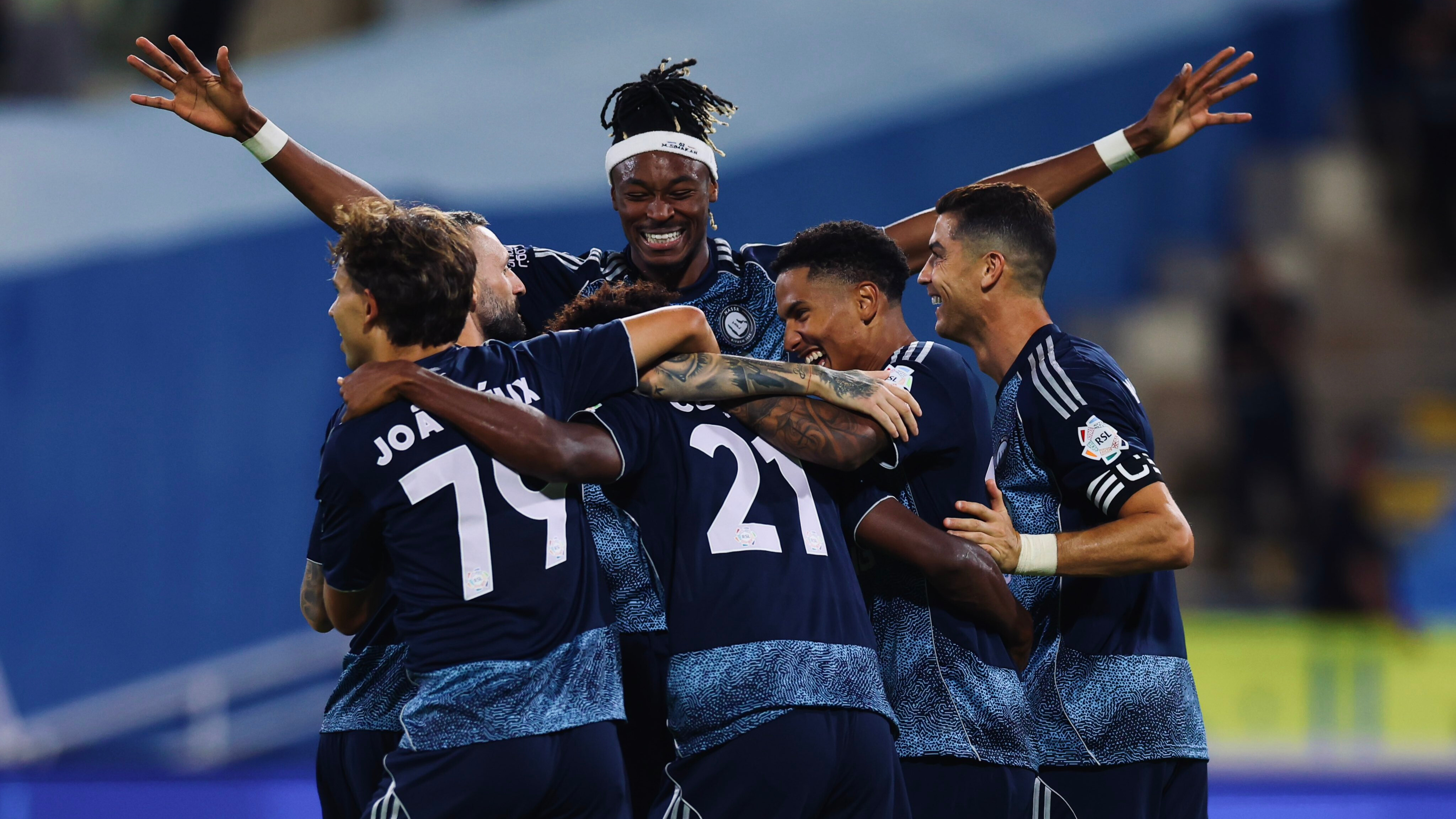 النصر يفتتح الدوري السعودي بخماسية نظيفة أمام التعاون