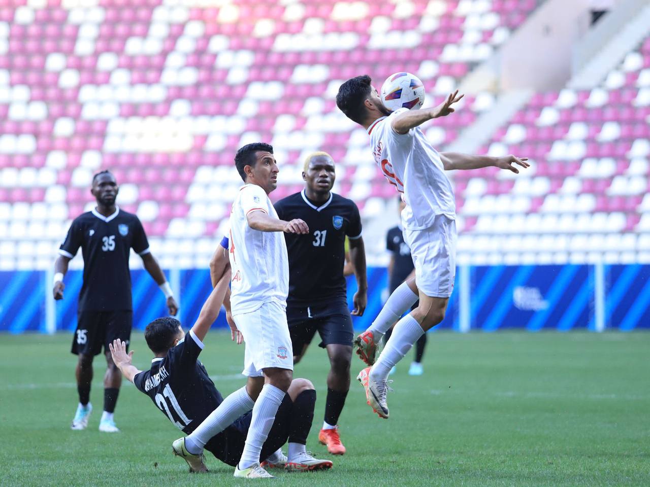 الزوراء يواصل صحوته على حساب ميسان.. وكربلاء يقتنص تعادلاً من دهوك