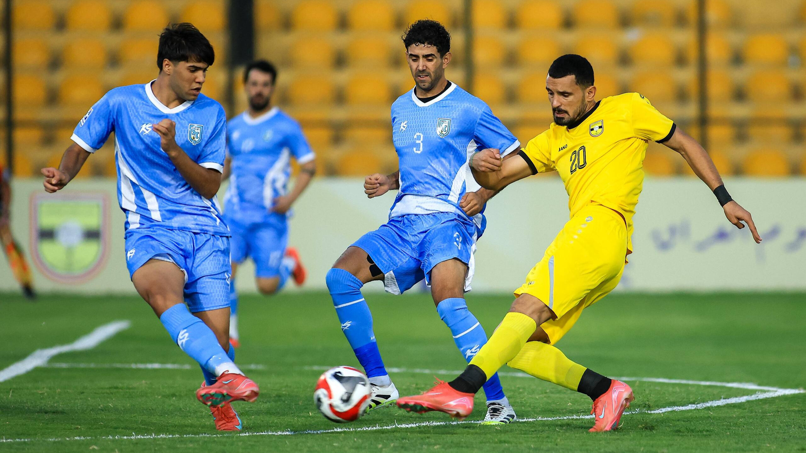 الكرخ يتفوّق على القاسم بهدفين لهدف في دوري نجوم العراق