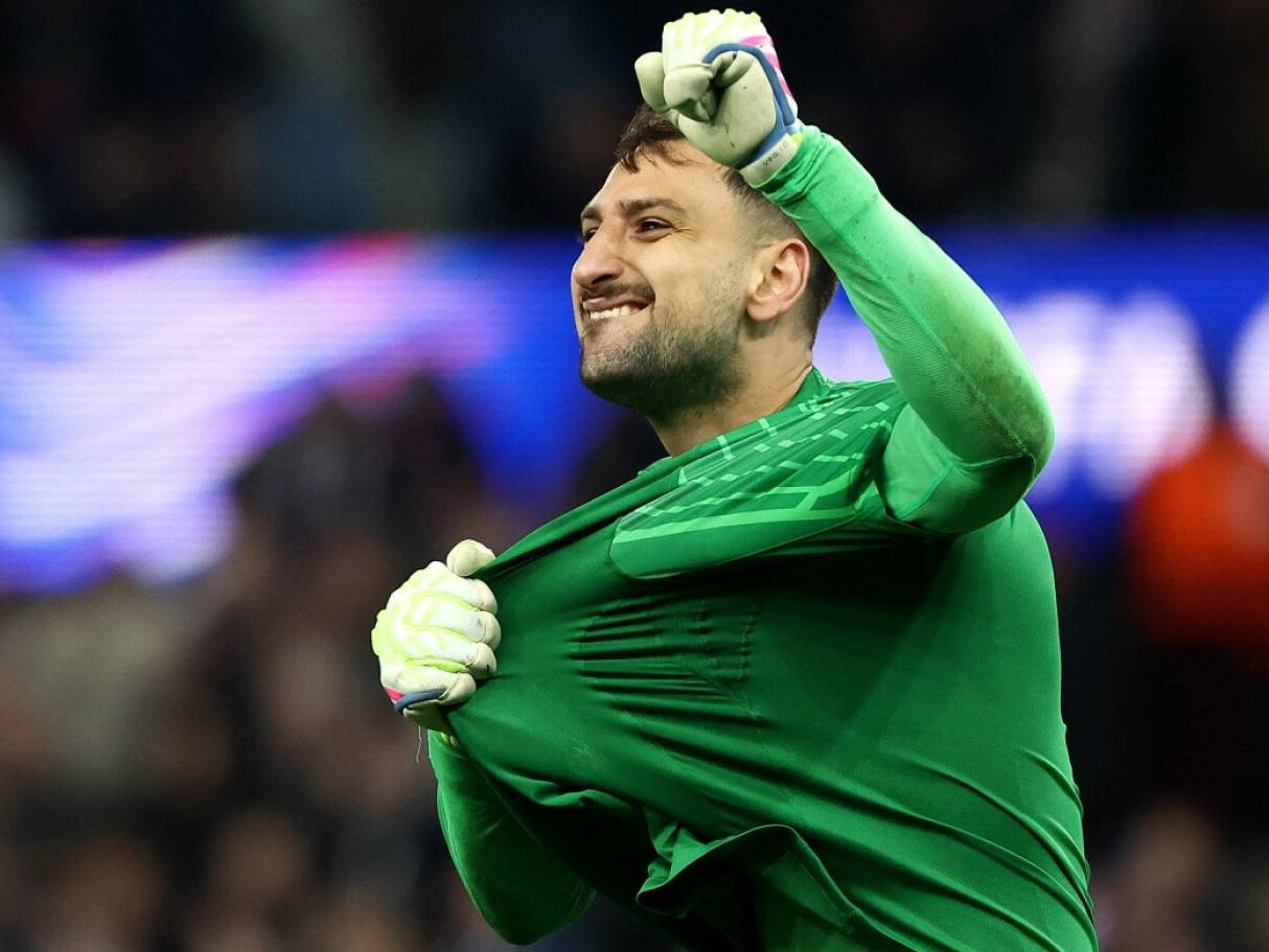 أفضل 10 حُرّاس مرمى في العالم لعام 2025